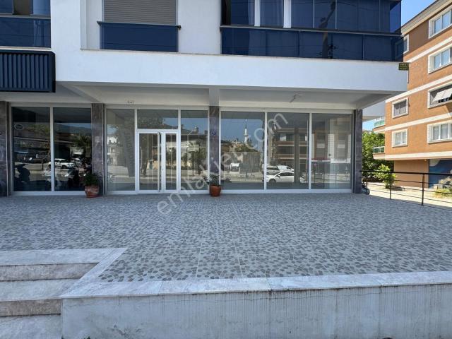 Kent Gayrimenkul'den Kiralık Mükemmel Konumda Dükkan