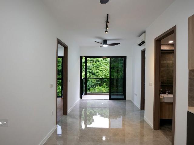 Kent Ridge Hill Residences D5, Apartment