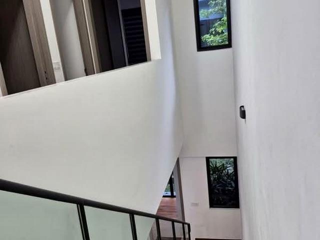 Kent Ridge Hill Residences D5, Apartment
