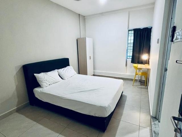 ⭐️KENTONMEN⭐️ PRIVACY QUEEN ROOM At JALAN IPOH MOVE IN IMMEDIATELYTRUSTED AGENT