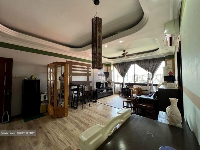 Kentview Park D5, Condominium