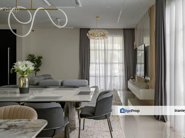 Kenwingston Platz Residence