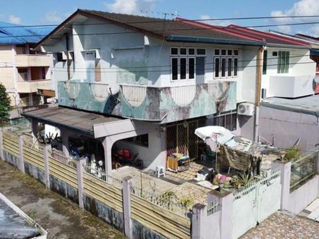 Kenyalang Double Storey Corner House for Sale