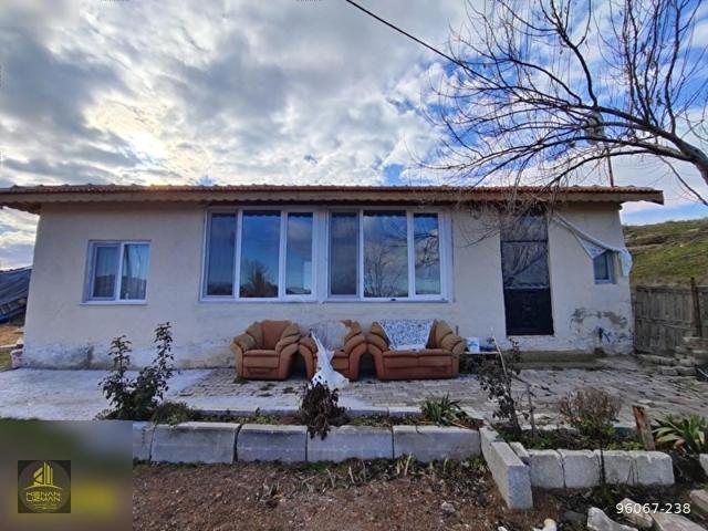 KENAN UZMAN'DAN ÇAYCA'DA SATILIK ÇİFTLİK EVİ VE ARAZİSİ