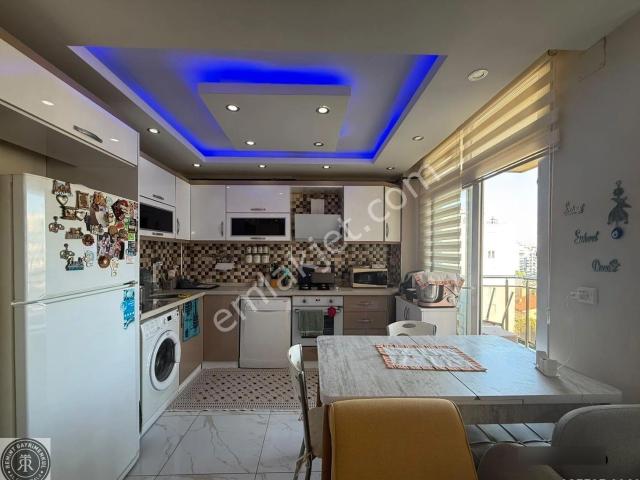 Kenan Evren 3+1 Acık Mutfak Toros Mh 5 Yaşında Satılık Daire