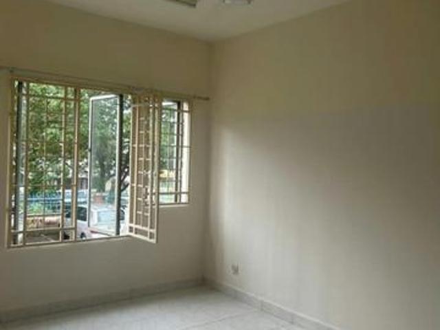 Kenanga Apartment Jalan Wawasan Puchong