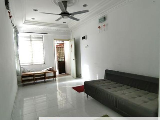 Kenari Apartment