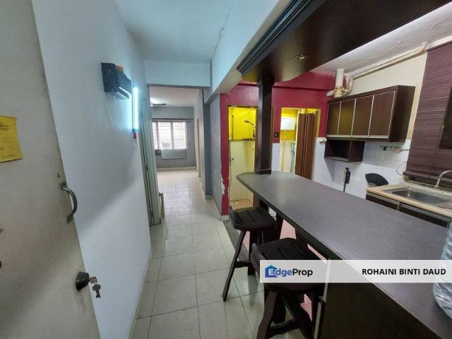 Kenaria Condominium