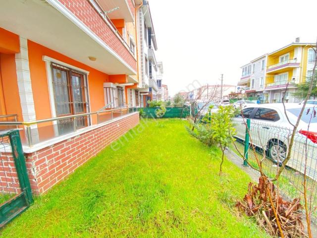 Kendine Ait Geniş Bahçe Kullanımlı 2+1 Daire^tamamı Bu Fiyata