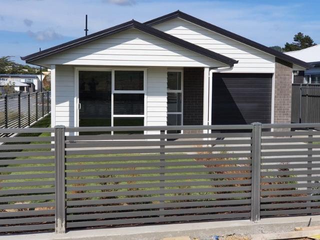 kenepuru, 3 bedrooms