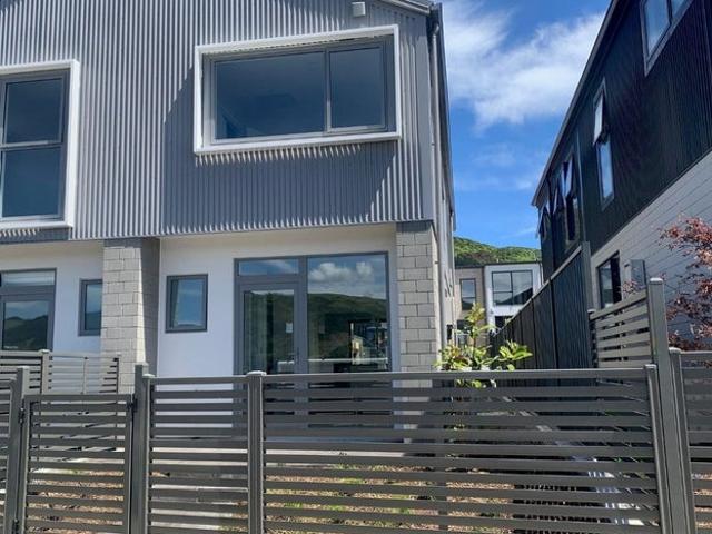 kenepuru, 3 bedrooms