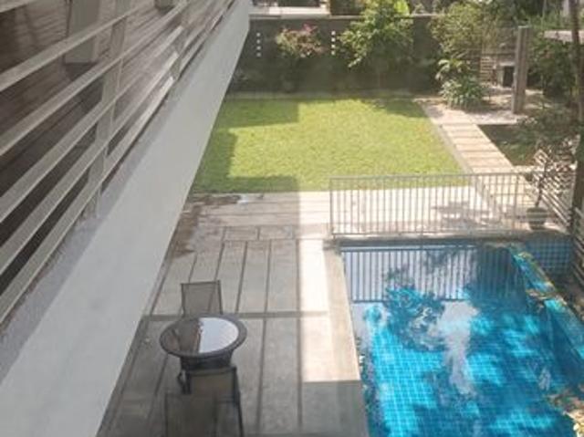 3 storey bungalow for bukit tunku