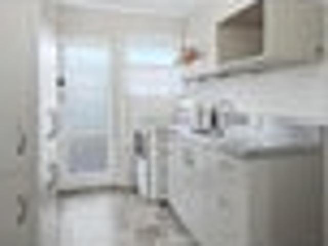 Kensington Convenience Act Fast!