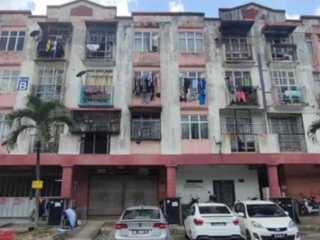 Kedai Apartment Lestari PerdanaSeri Kembangan Level 2