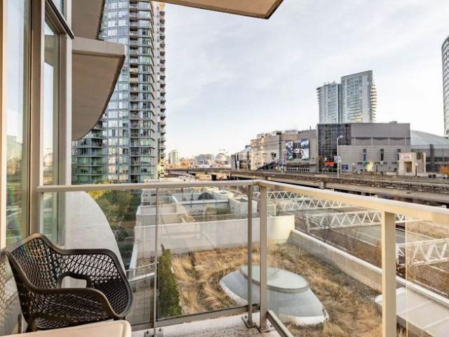 Keefer Place