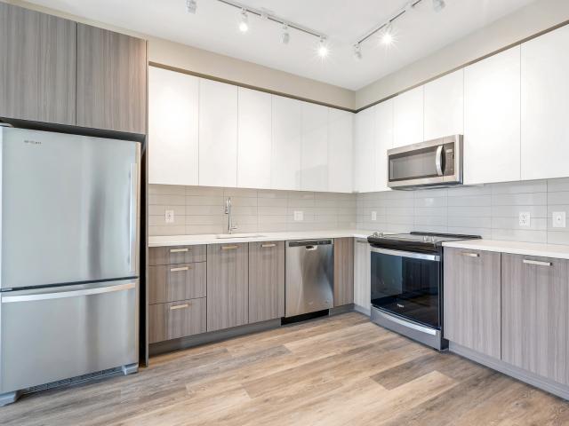 Keel 2 Bed + 2 Bath + Flex E [object Promise] for Rent