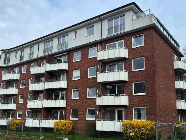 !Keine Termine mehr verfügbar! – 3 Zimmer Wohnung in Hamburg Uhlenhorst Hartwicusstraße 11b