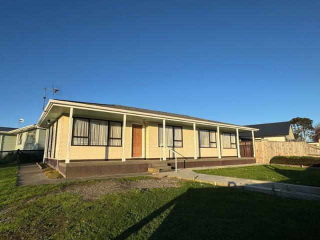kelvin grove, 3 bedrooms