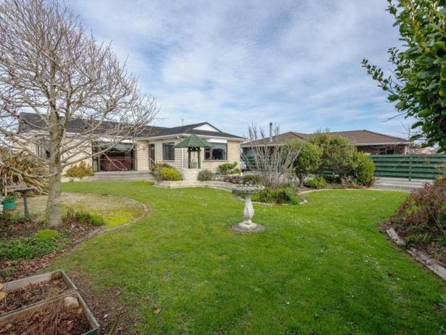 kelvin grove, 3 bedrooms