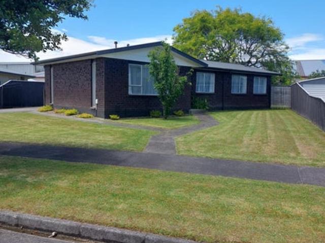 kelvin grove, 3 bedrooms