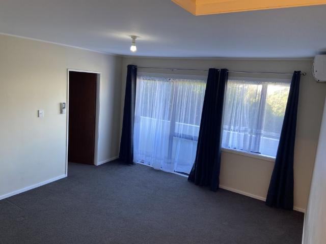 KELBURN LIVING
