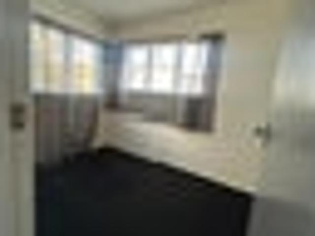 Kelburn, 1 bedroom, $400 pw