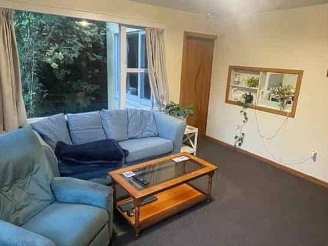 Kelburn 2 Bedroom close to town