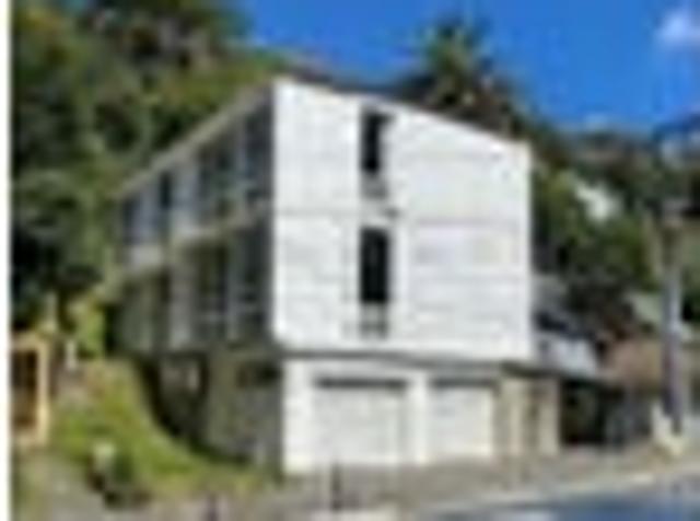 Kelburn, 3 bedrooms, $700 pw