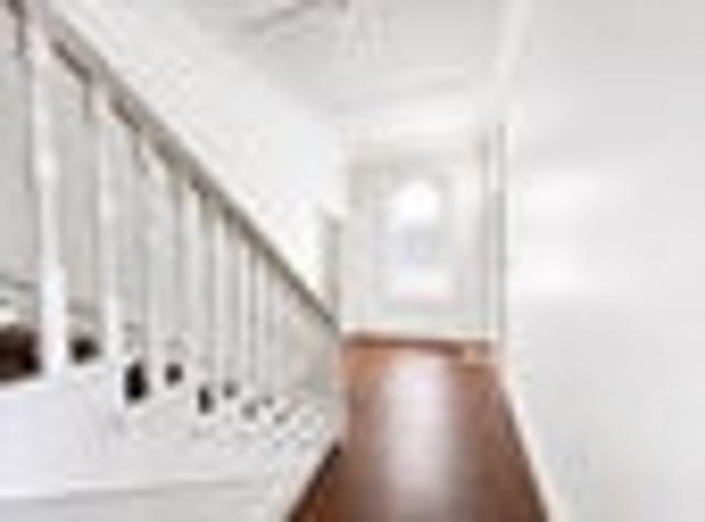 Kelburn, 4 bedrooms, $750 pw