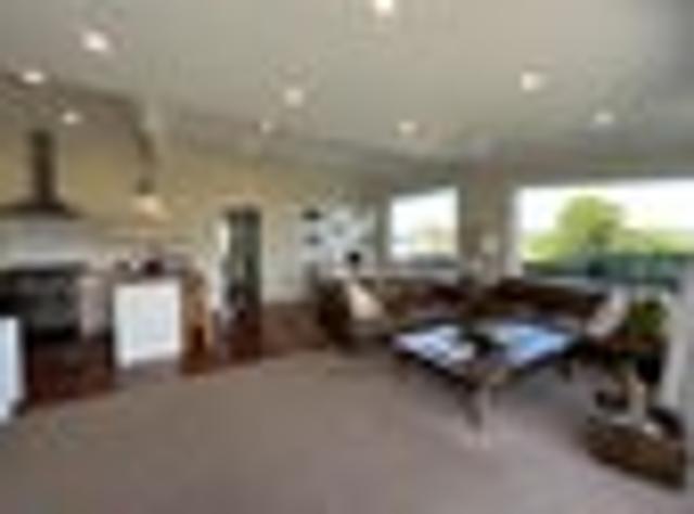 Kelburn, 4 bedrooms, $895 pw