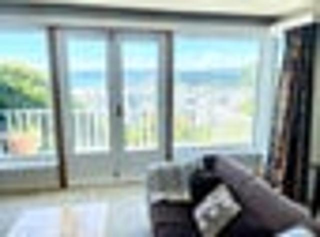 Kelburn, 5 bedrooms, $890 pw