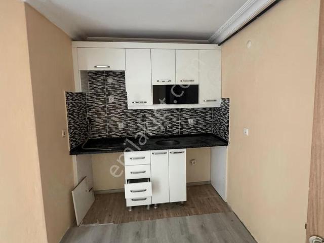 Kelepir Acil 2+1 Köşebaşı Arakat