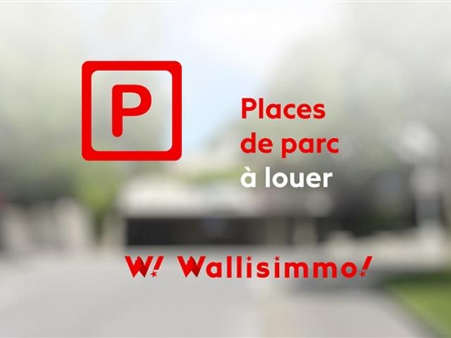 Parkplätze im Untergeschoss zu vermieten