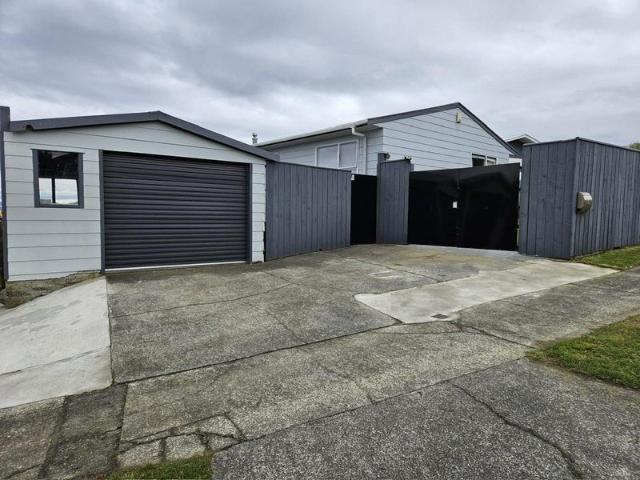 kelson, 3 bedrooms