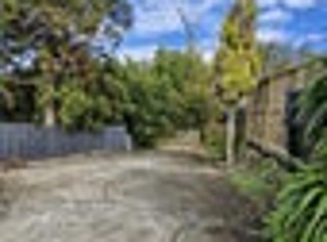 Kelston, 2 bedrooms, $550 pw