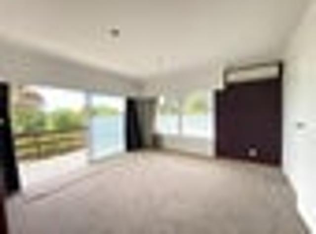 Kelston, 3 bedrooms, $550 pw