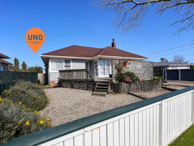 kelston, 3 bedrooms