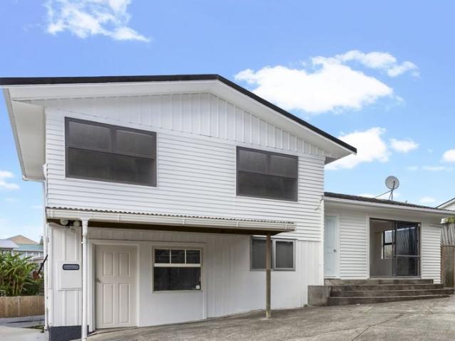 kelston, 3 bedrooms