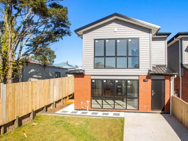 kelston, 4 bedrooms