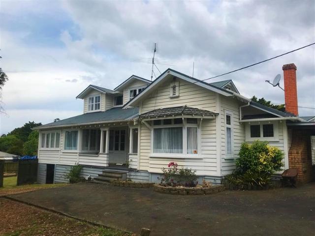 kelston, 6+ bedrooms