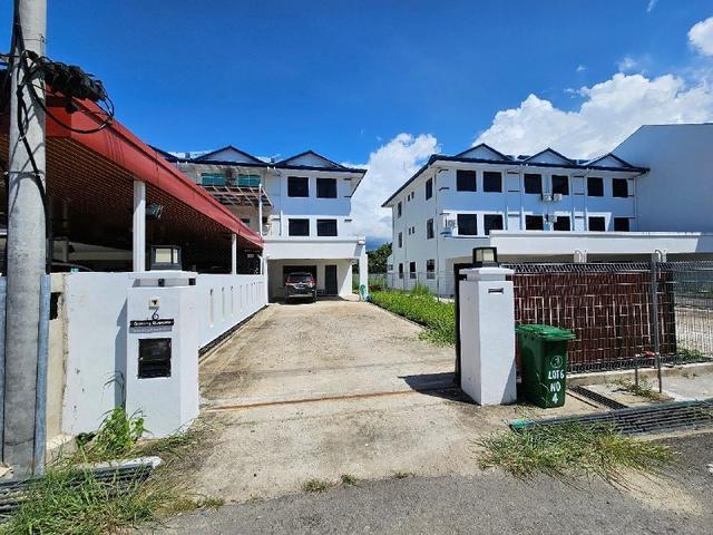 Kepayan Taman Ganang Riverside 3 Storey Inter Corner