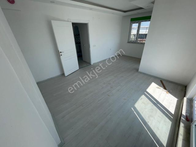 Kepez Altıayakta Cadde Üzeri 2+1 Sıfır İskanlı Daire