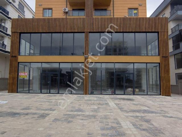 Kepez Barış Manço Bulv. Ana Cadde Yüksek Görünürlüklü 450 M² Kiralık Dükkân