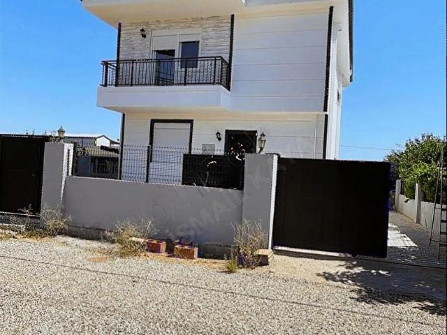 KEPEZ ODABAŞINDA 3+1 160 m2 GENİŞ BAHÇELİ VİLLA
