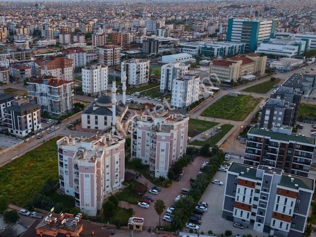 Kepezde Hastane Yakını Modern Sitede Geniş 3+1 Satılık Daire