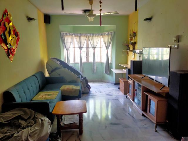 Kepong Aman Puri Partly Furnished With Renovation