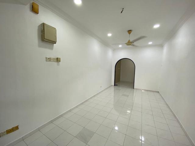 Kepong Baru 1 Sty Renovated Kitchen Cabinet Auto Gated Aircond