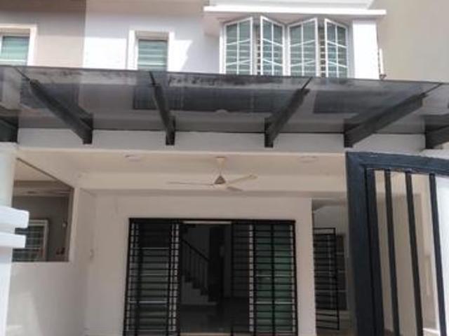 Kepong Laman Rimbunan 3 Storey Terrace House Movein ready