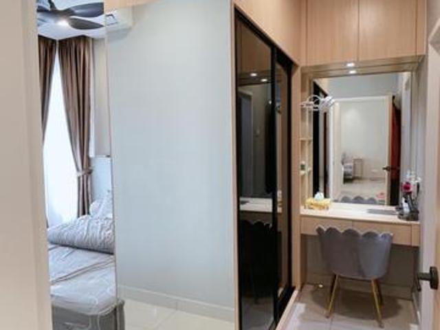 Kepong Mizumi ResidencesWalk to Lake High Floor Facing Pool View