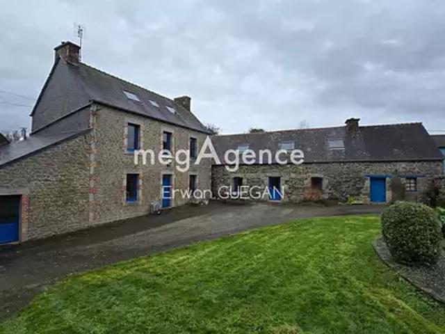 Kergrist Moëlou 22110 Achat / Vente maison 14 pièces t14